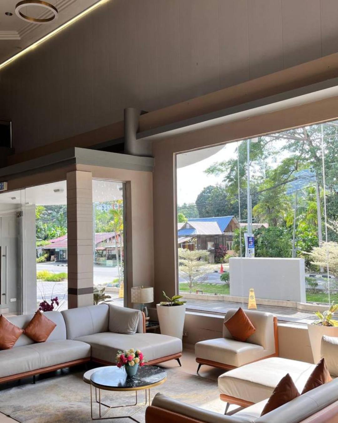 Langkawi Seaview Hotel Kuah Exterior photo